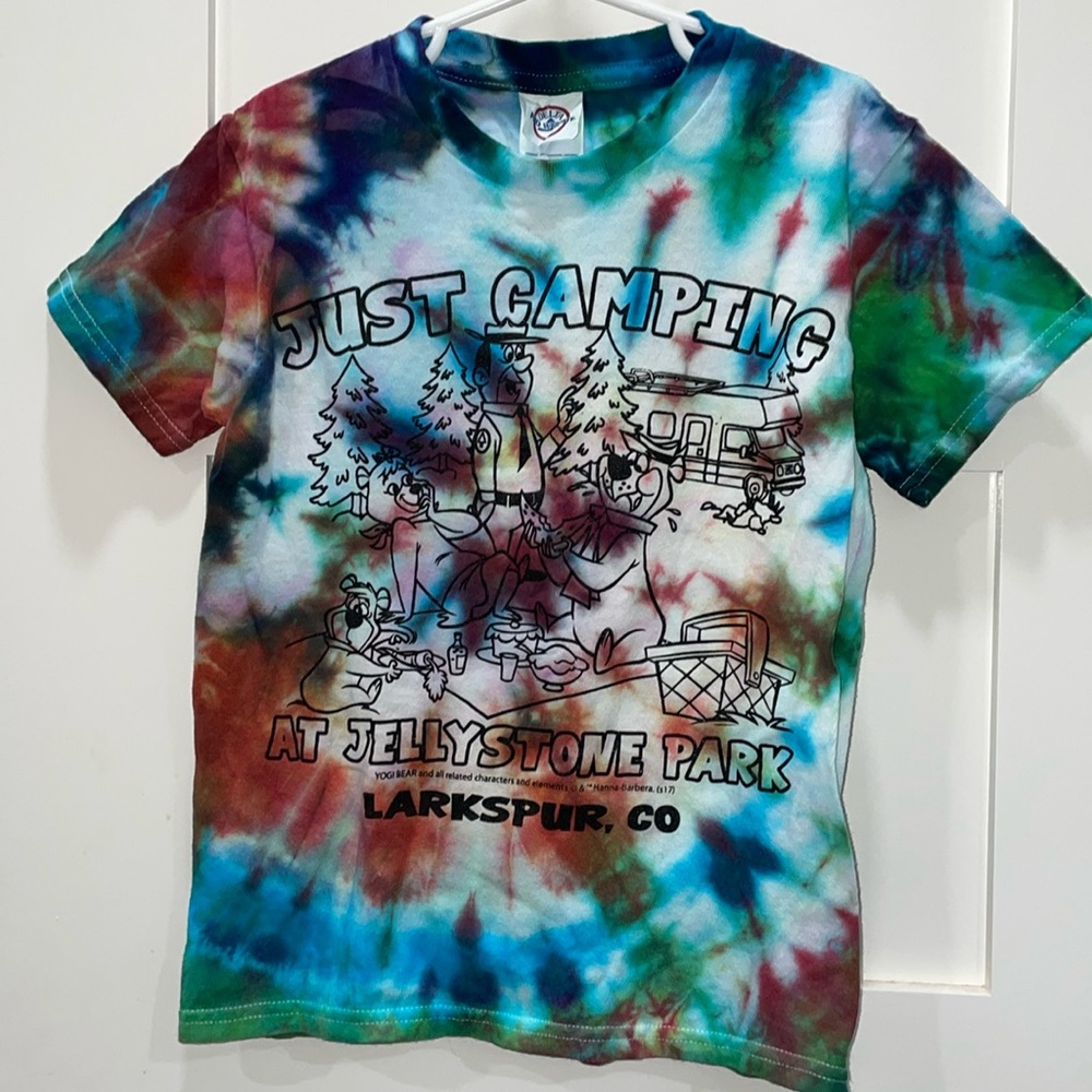 Jellystone Park Larkspur CO T-shirt KIDS small